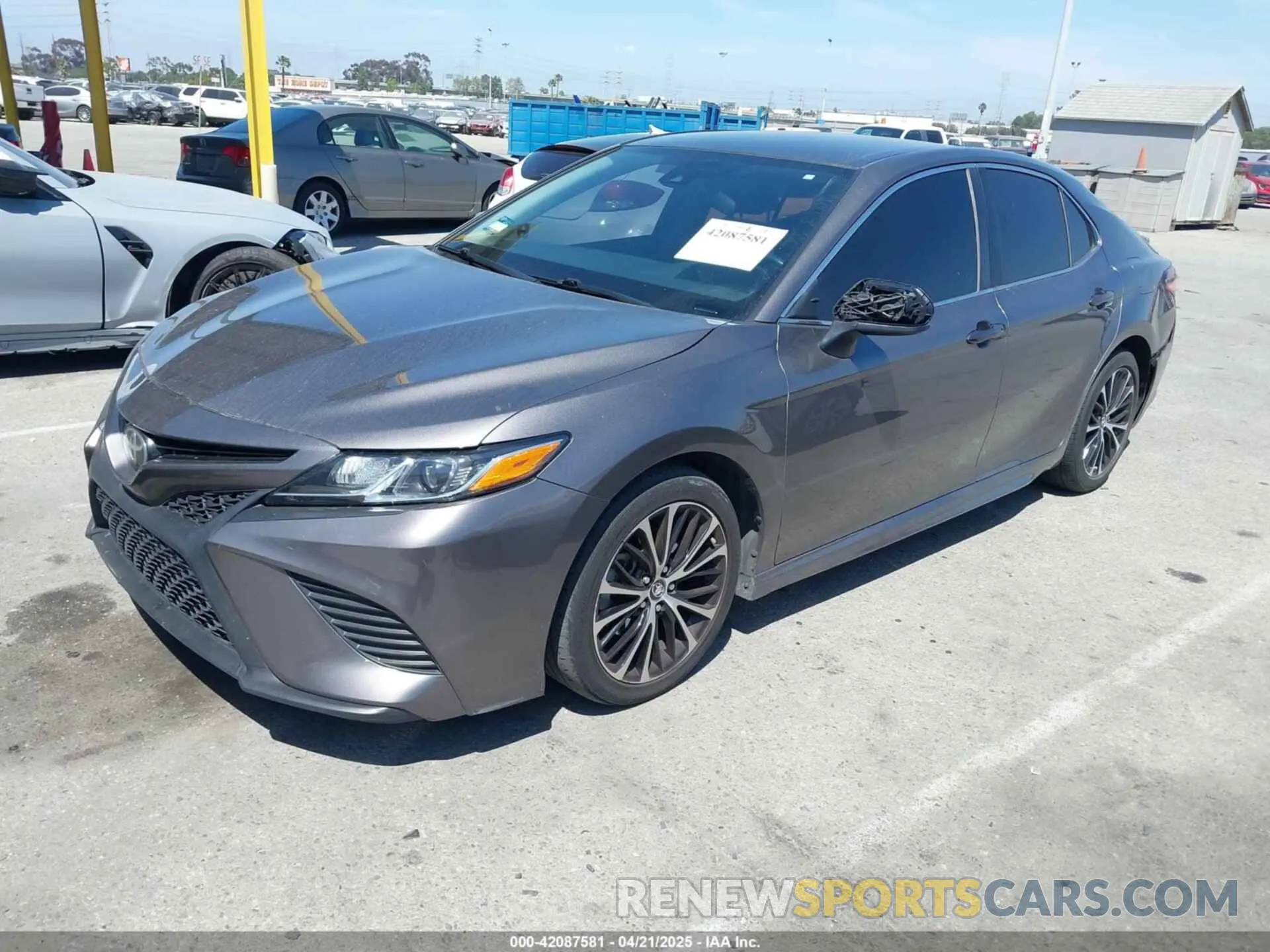 2 Фотография поврежденного автомобиля 4T1B11HK5KU166295 TOYOTA CAMRY 2019