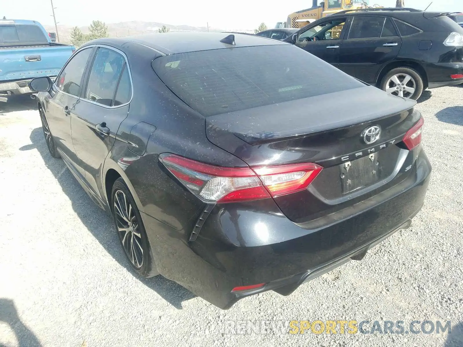 3 Photograph of a damaged car 4T1B11HK5KU167611 TOYOTA CAMRY 2019
