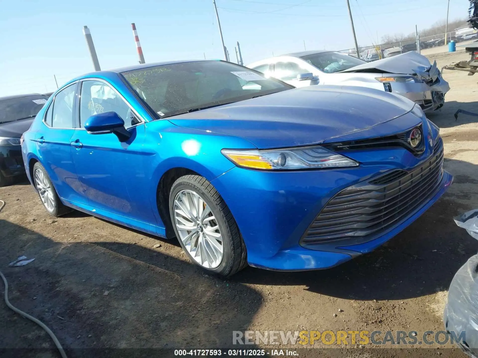 1 Photograph of a damaged car 4T1B11HK5KU167706 TOYOTA CAMRY 2019