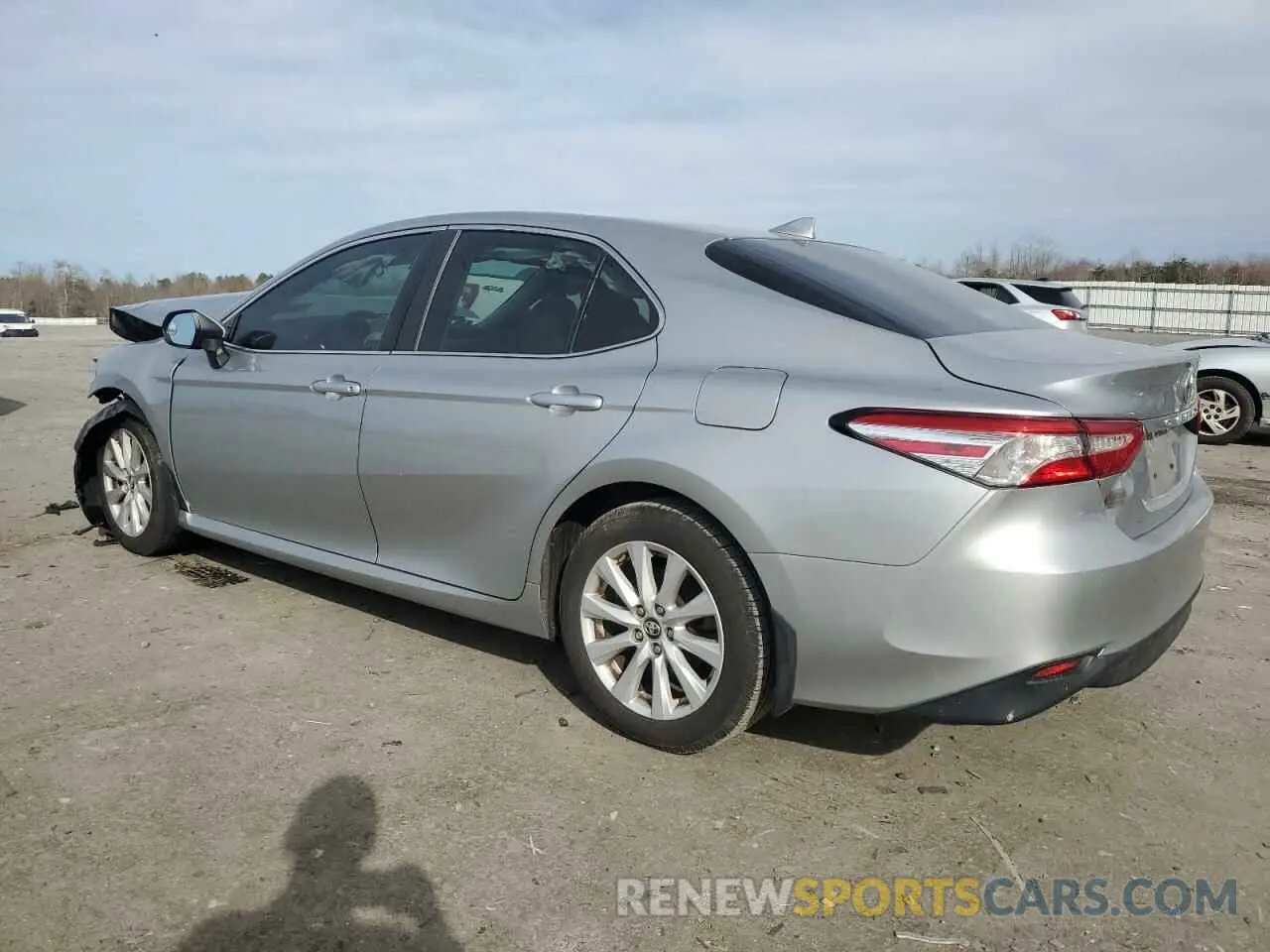 2 Фотография поврежденного автомобиля 4T1B11HK5KU182934 TOYOTA CAMRY 2019