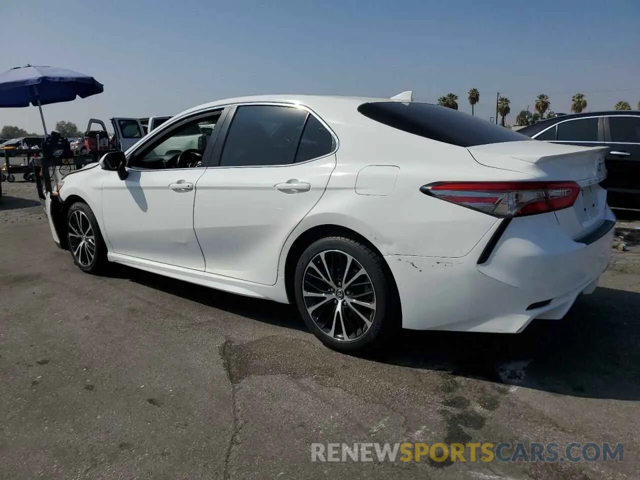2 Photograph of a damaged car 4T1B11HK5KU186109 TOYOTA CAMRY 2019