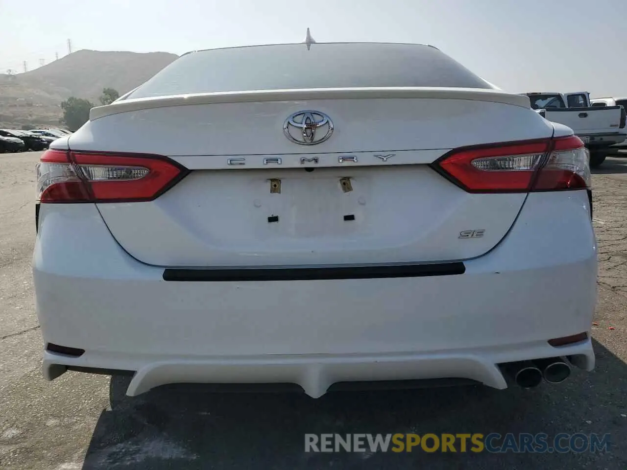 6 Photograph of a damaged car 4T1B11HK5KU186109 TOYOTA CAMRY 2019