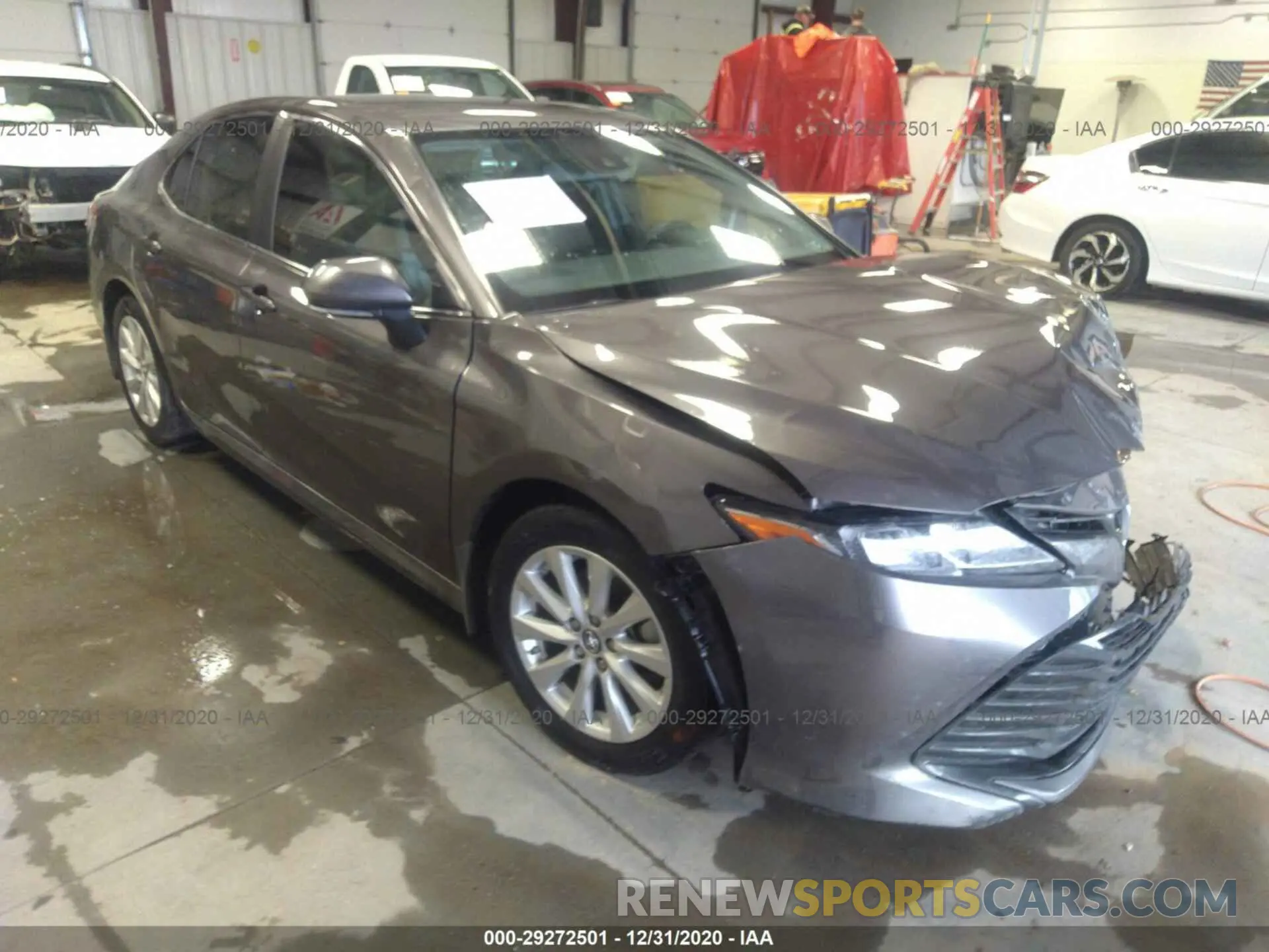 1 Photograph of a damaged car 4T1B11HK5KU196557 TOYOTA CAMRY 2019