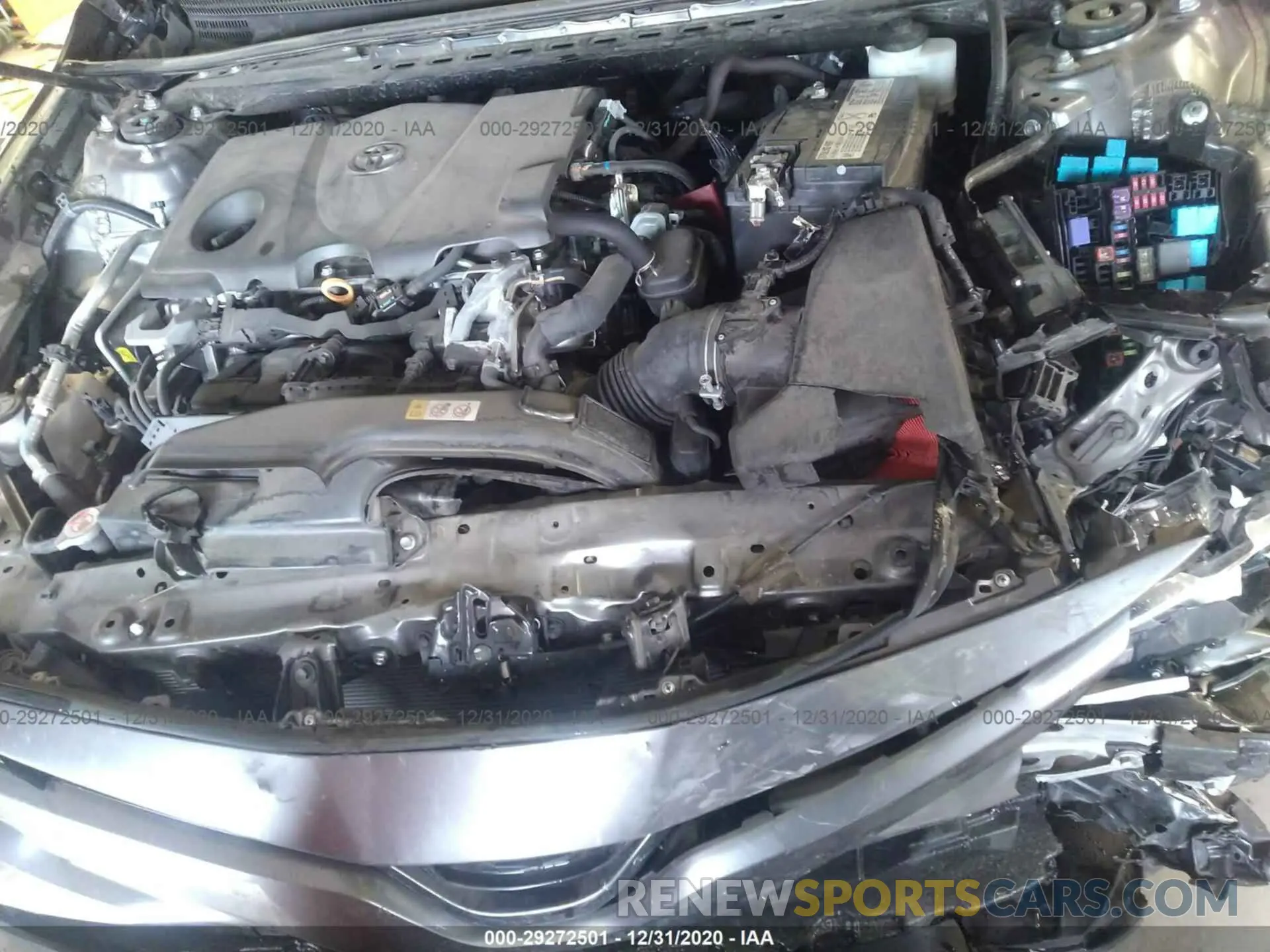 10 Photograph of a damaged car 4T1B11HK5KU196557 TOYOTA CAMRY 2019