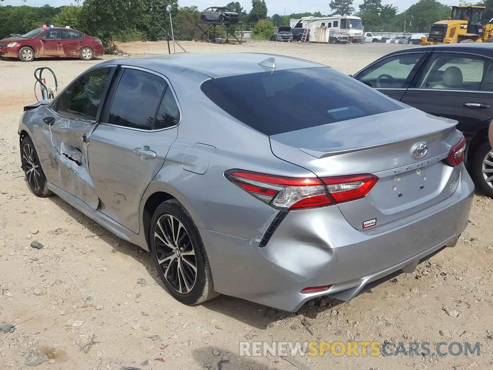 3 Photograph of a damaged car 4T1B11HK5KU197739 TOYOTA CAMRY 2019