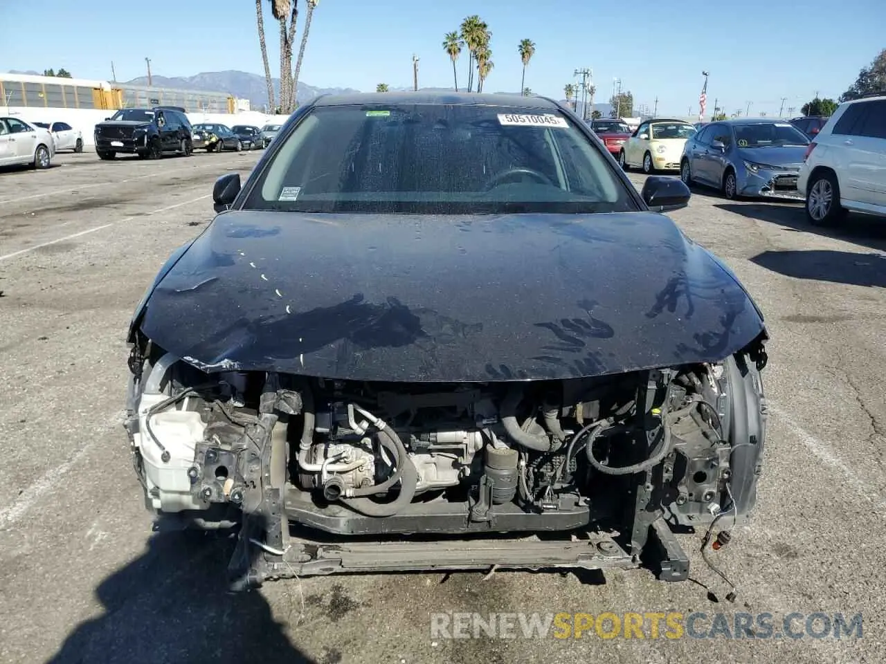 5 Photograph of a damaged car 4T1B11HK5KU204138 TOYOTA CAMRY 2019