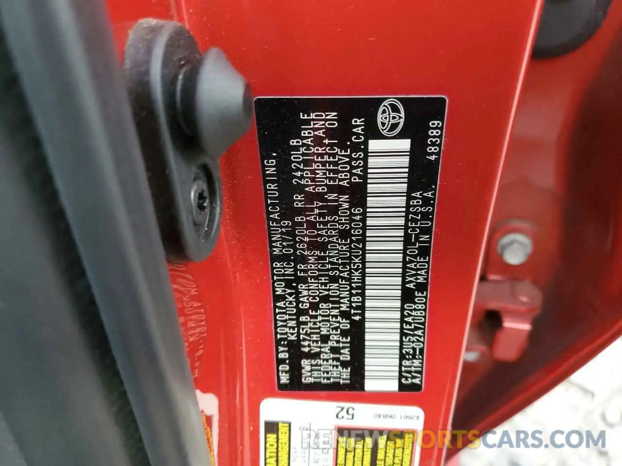 10 Photograph of a damaged car 4T1B11HK5KU216046 TOYOTA CAMRY 2019