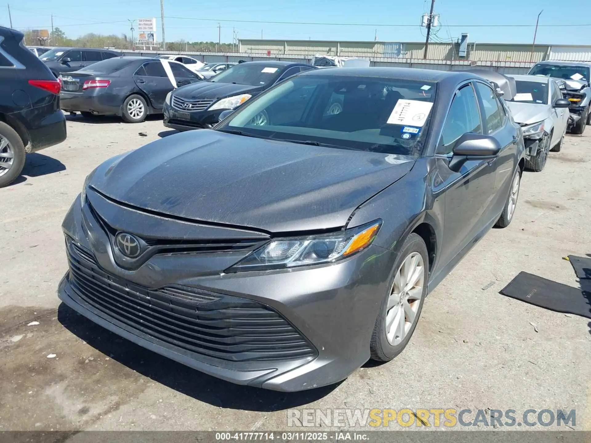 2 Фотография поврежденного автомобиля 4T1B11HK5KU219061 TOYOTA CAMRY 2019