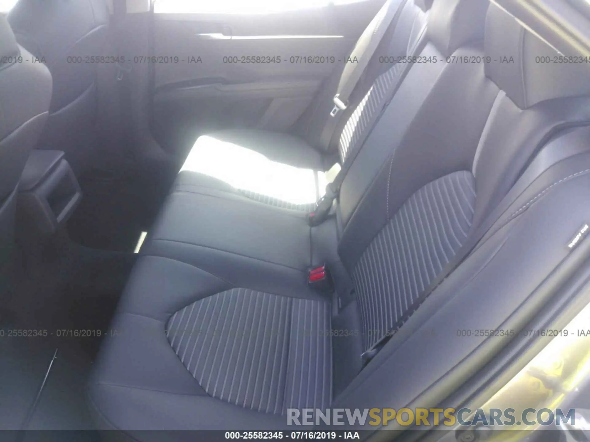 8 Photograph of a damaged car 4T1B11HK5KU224552 TOYOTA CAMRY 2019