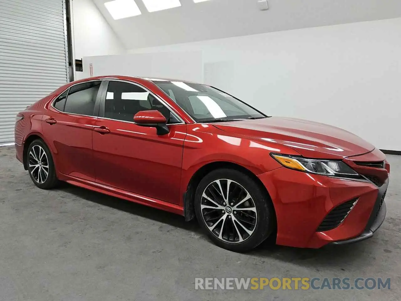 4 Фотография поврежденного автомобиля 4T1B11HK5KU228732 TOYOTA CAMRY 2019