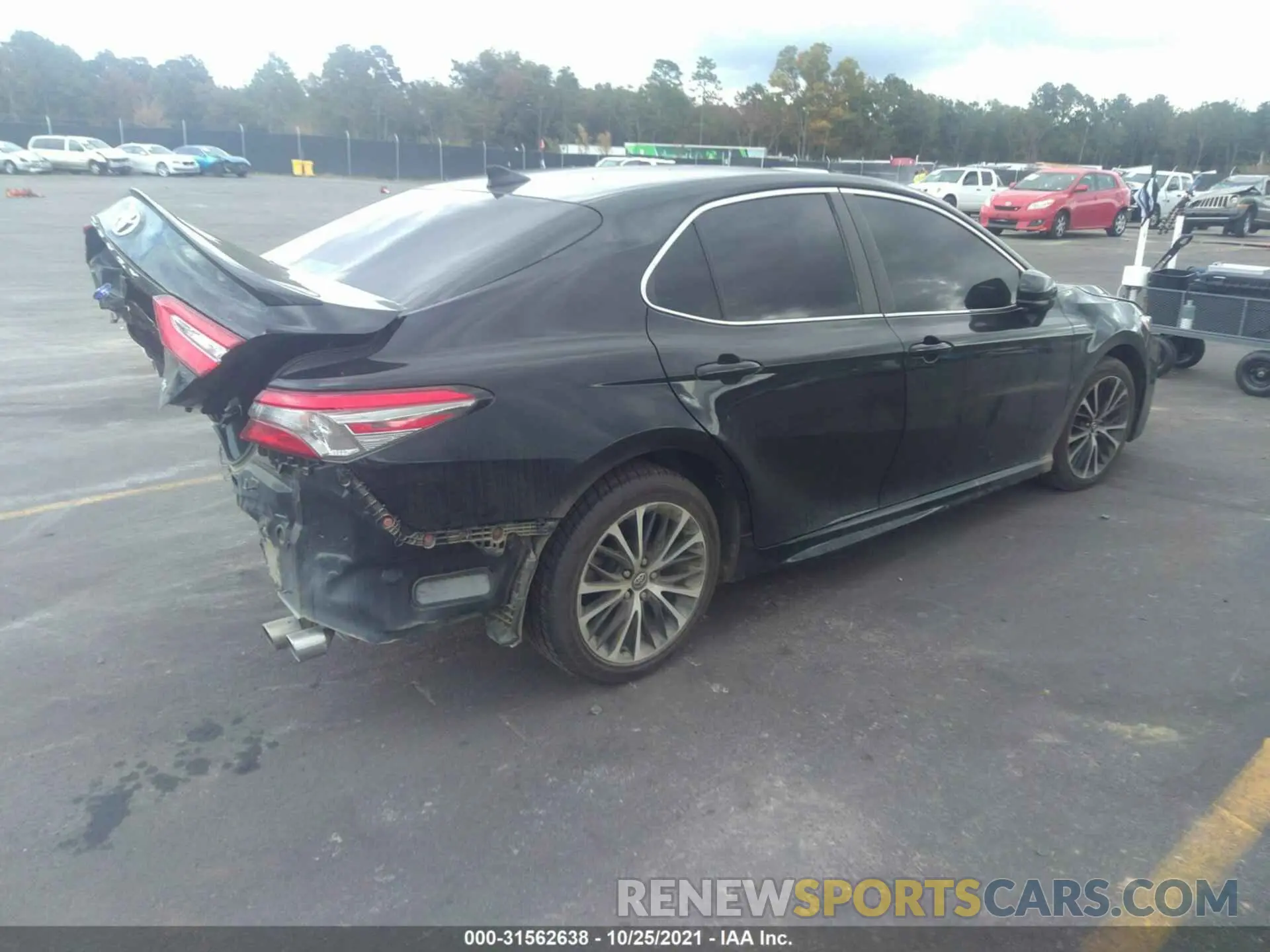 4 Photograph of a damaged car 4T1B11HK5KU235597 TOYOTA CAMRY 2019