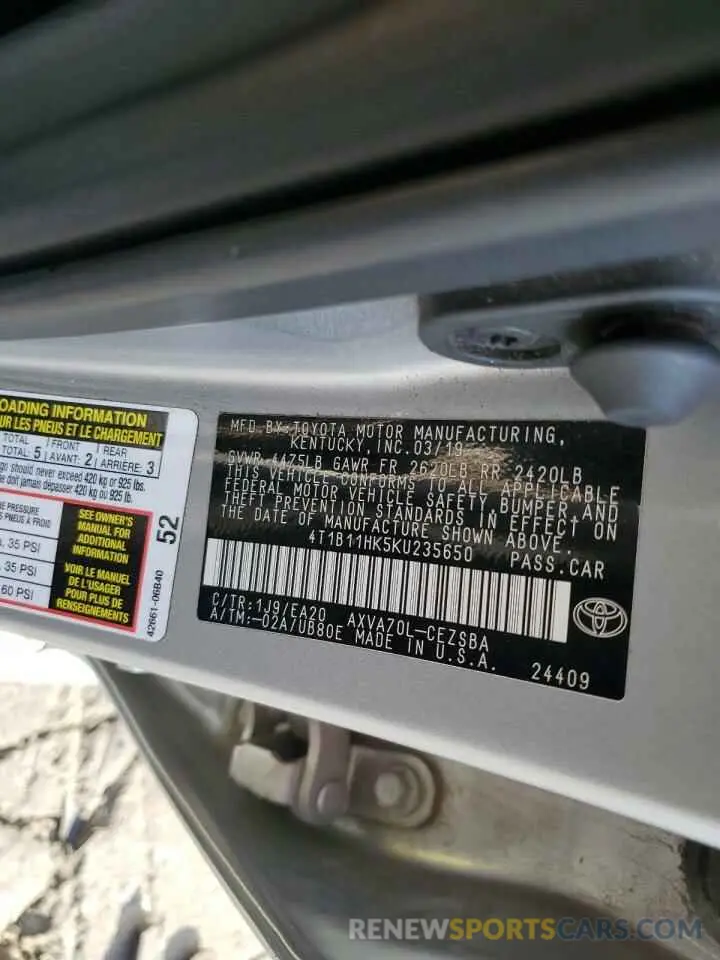 12 Photograph of a damaged car 4T1B11HK5KU235650 TOYOTA CAMRY 2019