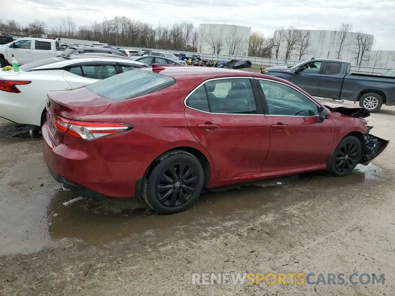 3 Photograph of a damaged car 4T1B11HK5KU235681 TOYOTA CAMRY 2019