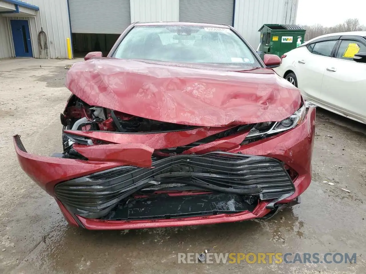 5 Photograph of a damaged car 4T1B11HK5KU235681 TOYOTA CAMRY 2019