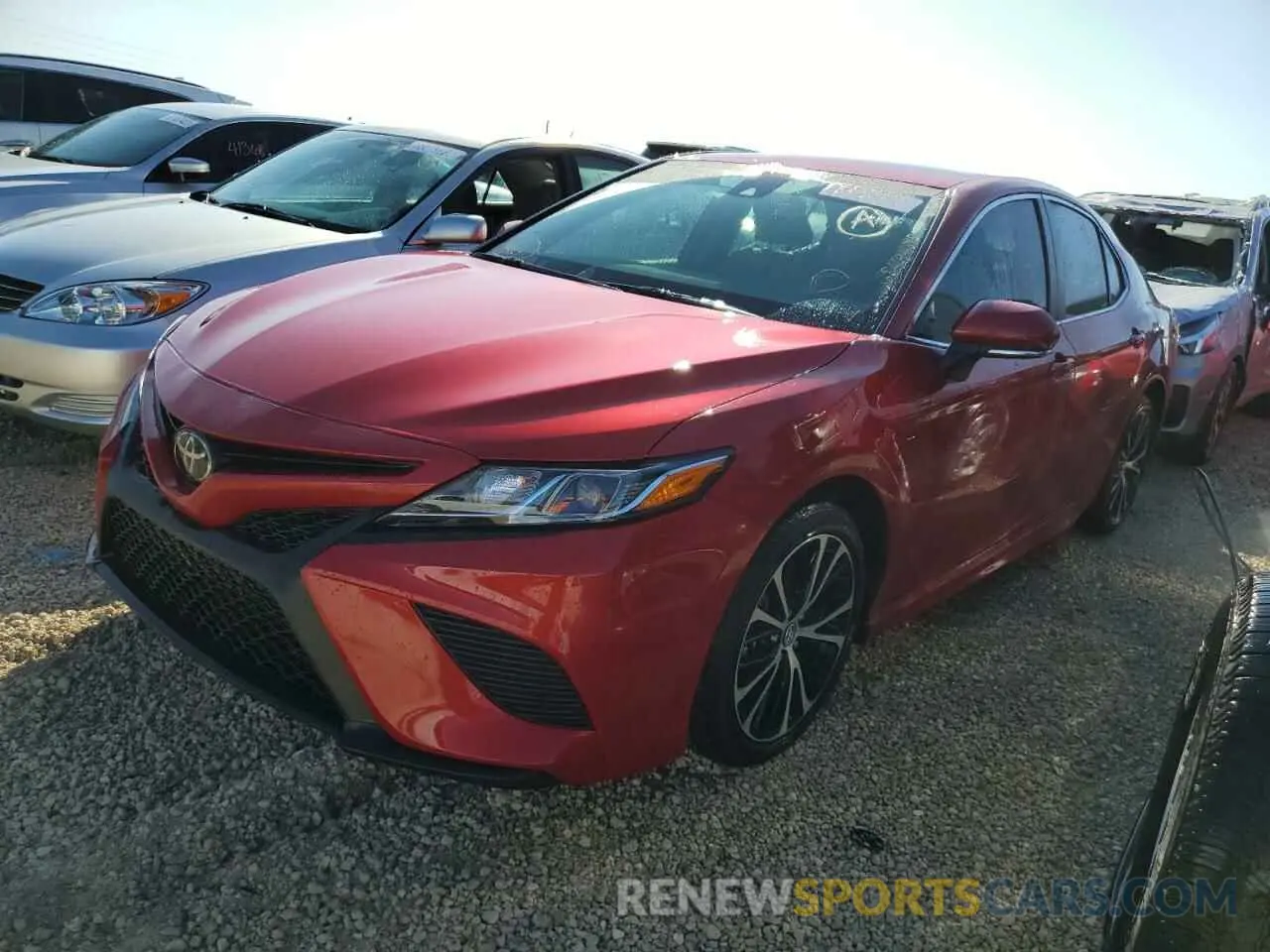 1 Фотография поврежденного автомобиля 4T1B11HK5KU236863 TOYOTA CAMRY 2019