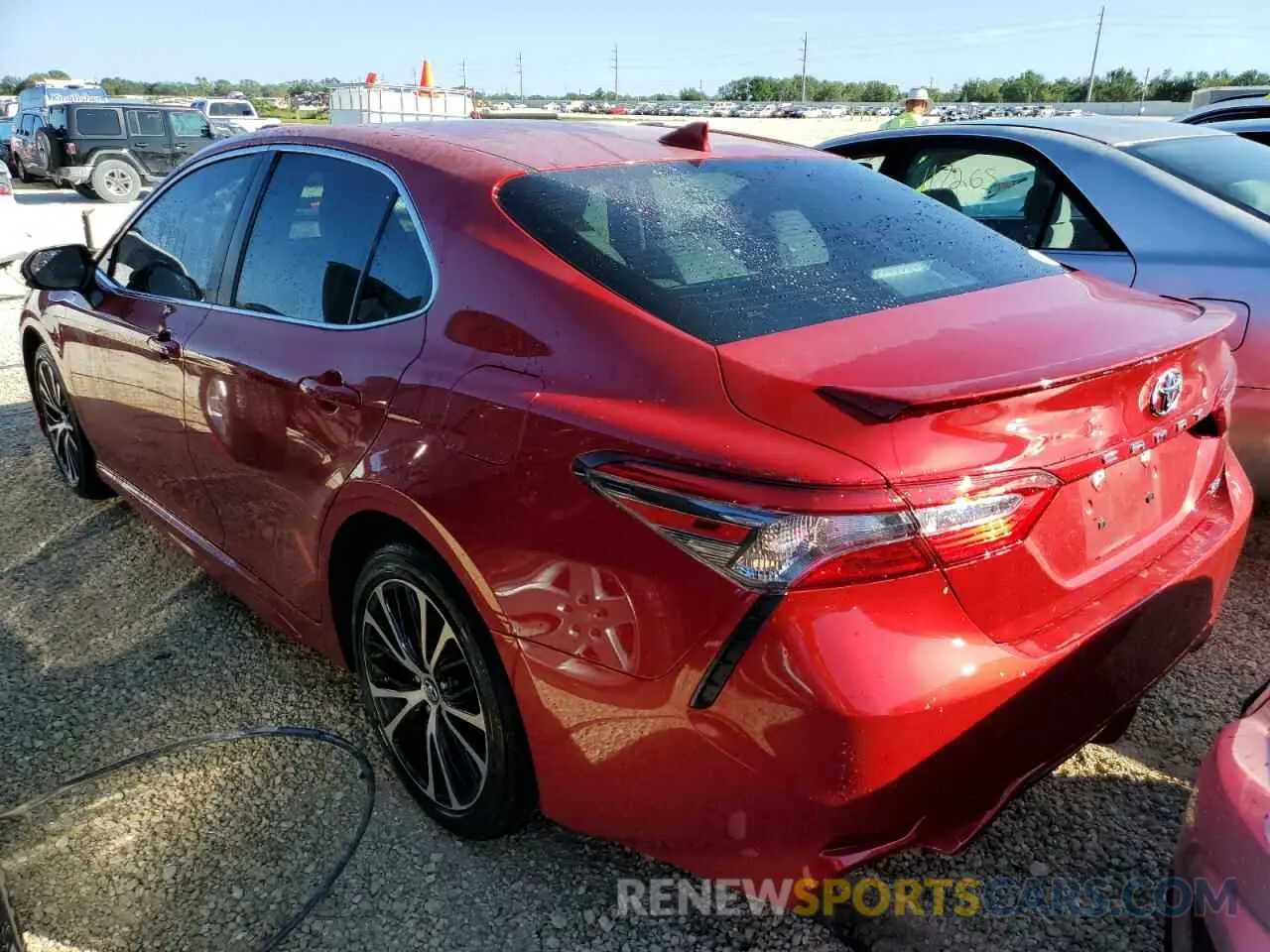 2 Фотография поврежденного автомобиля 4T1B11HK5KU236863 TOYOTA CAMRY 2019