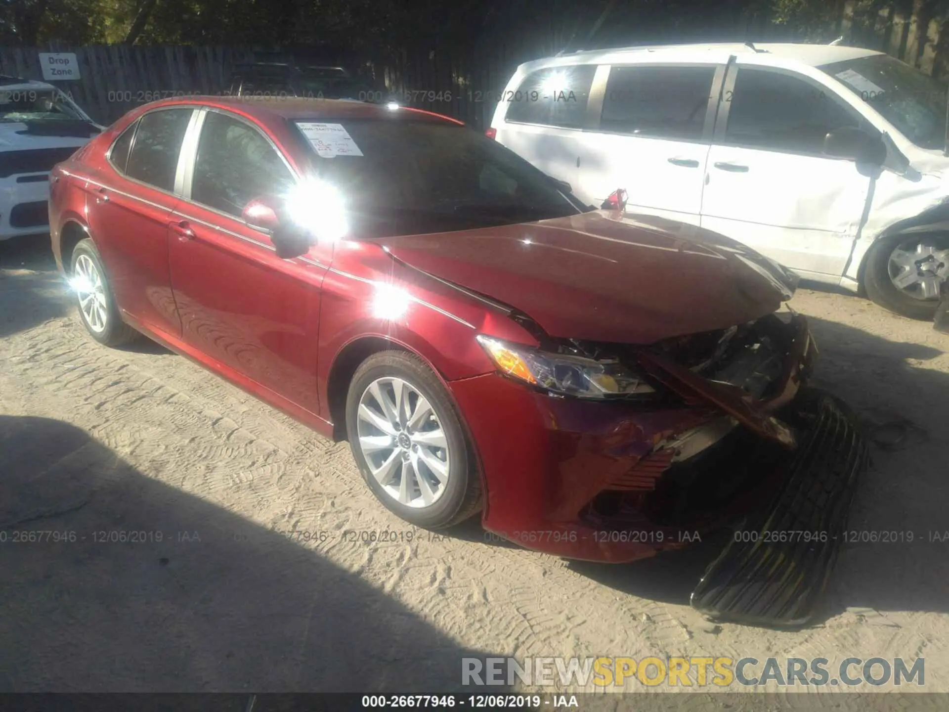 1 Photograph of a damaged car 4T1B11HK5KU244557 TOYOTA CAMRY 2019