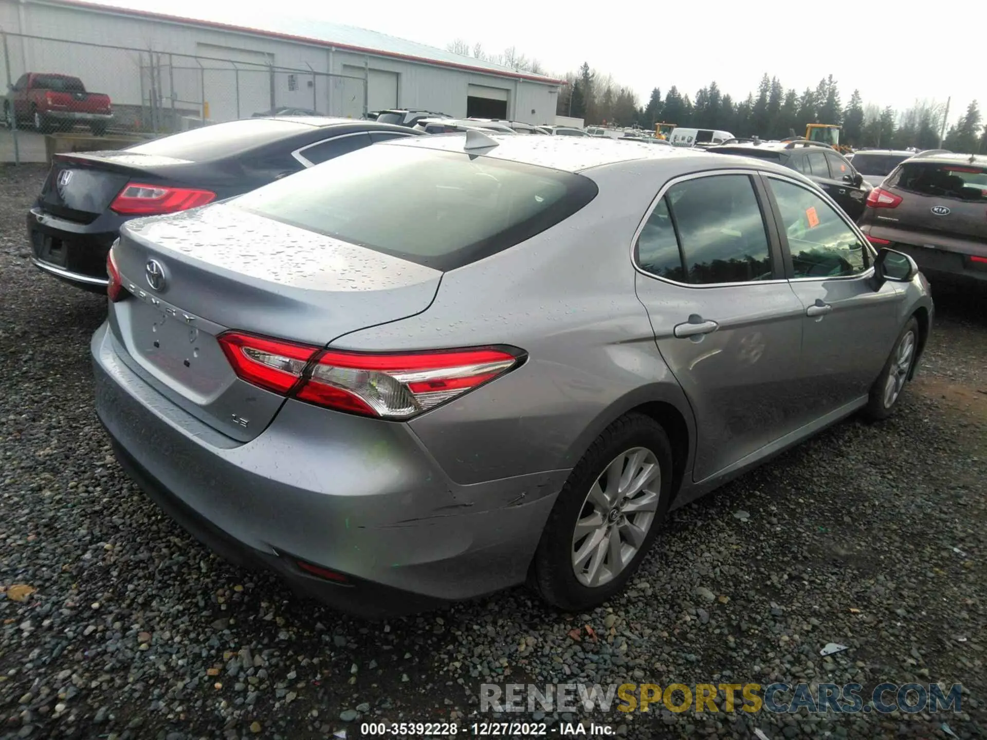 4 Photograph of a damaged car 4T1B11HK5KU246826 TOYOTA CAMRY 2019