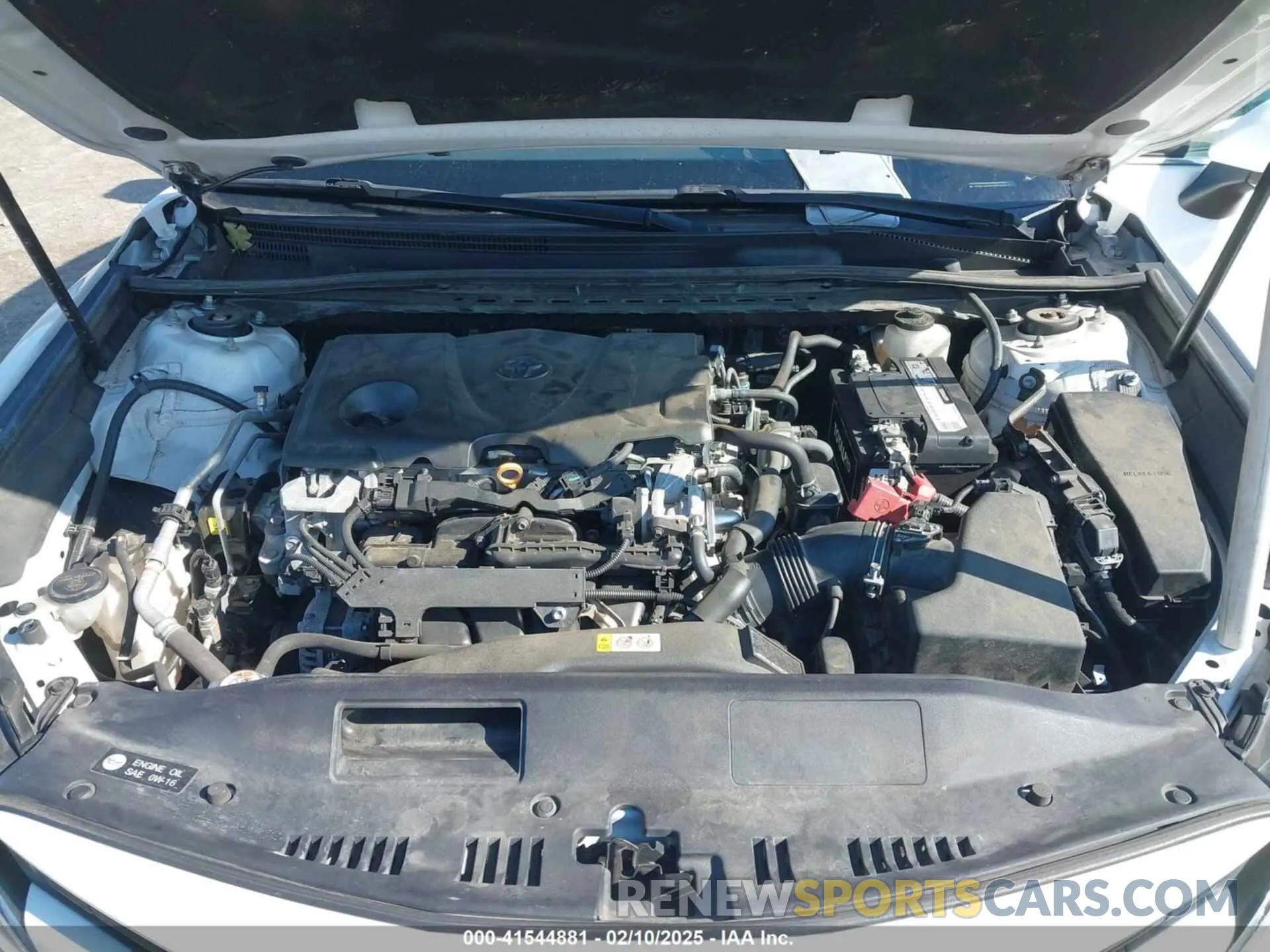 10 Photograph of a damaged car 4T1B11HK5KU253940 TOYOTA CAMRY 2019