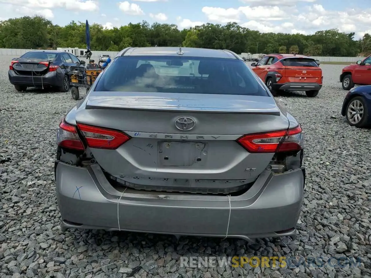 6 Фотография поврежденного автомобиля 4T1B11HK5KU255557 TOYOTA CAMRY 2019
