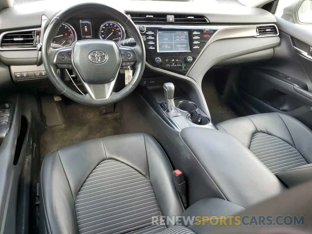 8 Фотография поврежденного автомобиля 4T1B11HK5KU255557 TOYOTA CAMRY 2019