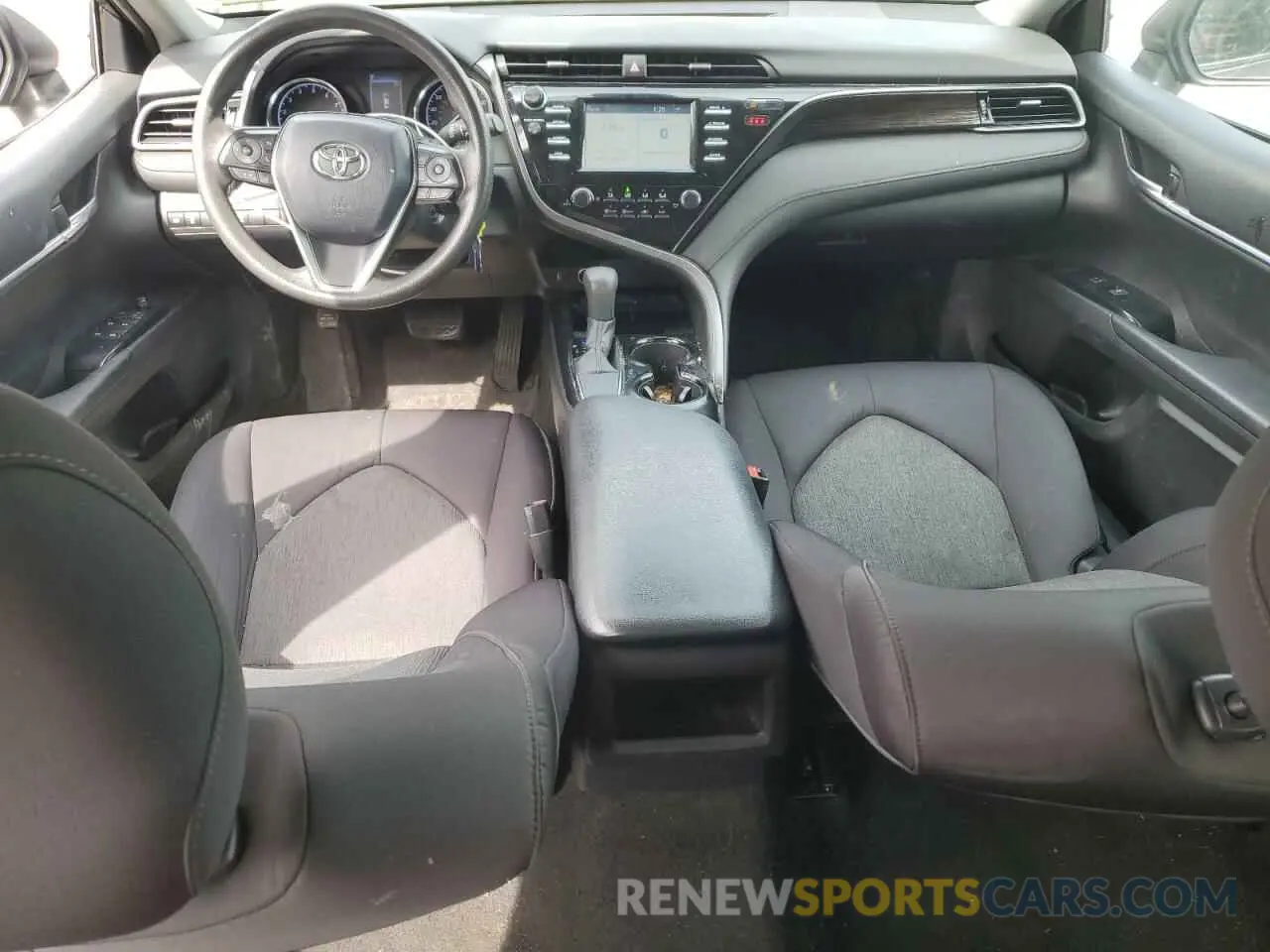 8 Photograph of a damaged car 4T1B11HK5KU257289 TOYOTA CAMRY 2019