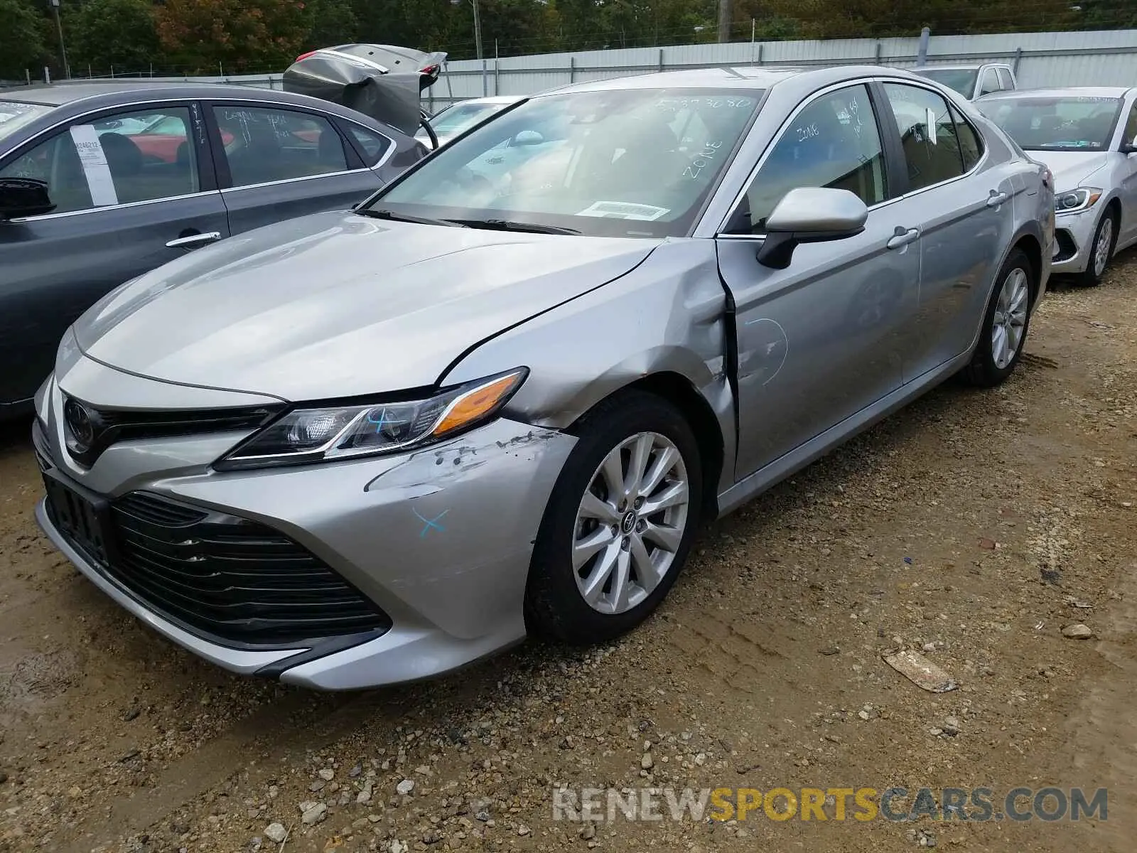 2 Photograph of a damaged car 4T1B11HK5KU264484 TOYOTA CAMRY 2019