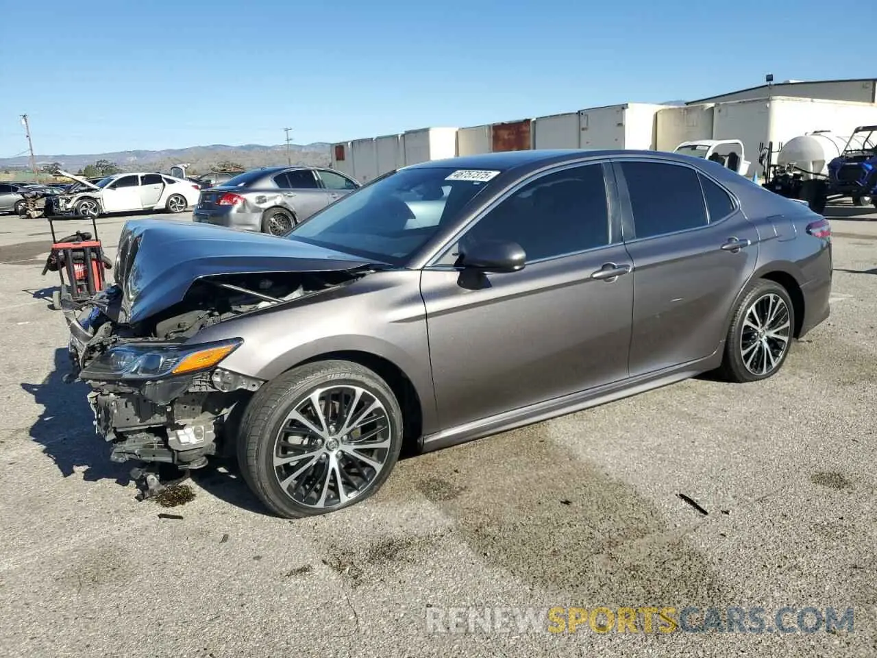 1 Photograph of a damaged car 4T1B11HK5KU273654 TOYOTA CAMRY 2019