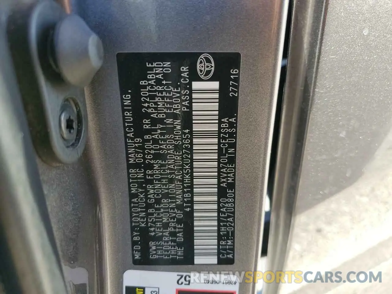14 Photograph of a damaged car 4T1B11HK5KU273654 TOYOTA CAMRY 2019