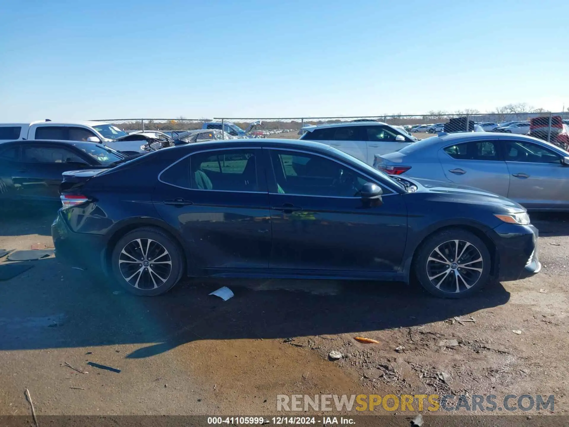 13 Фотография поврежденного автомобиля 4T1B11HK5KU683693 TOYOTA CAMRY 2019