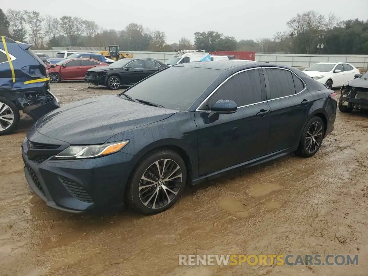 1 Photograph of a damaged car 4T1B11HK5KU690255 TOYOTA CAMRY 2019