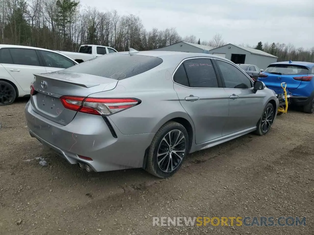 3 Фотография поврежденного автомобиля 4T1B11HK5KU691406 TOYOTA CAMRY 2019