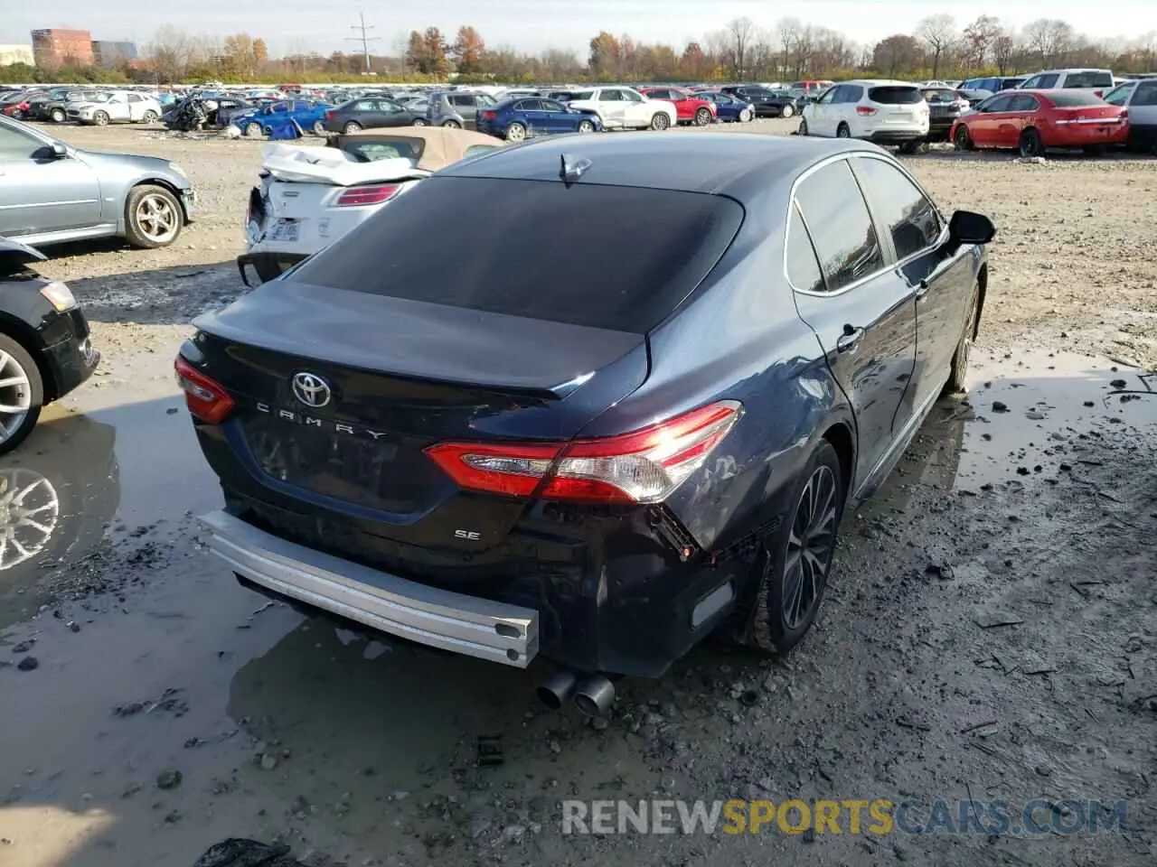 4 Photograph of a damaged car 4T1B11HK5KU695925 TOYOTA CAMRY 2019