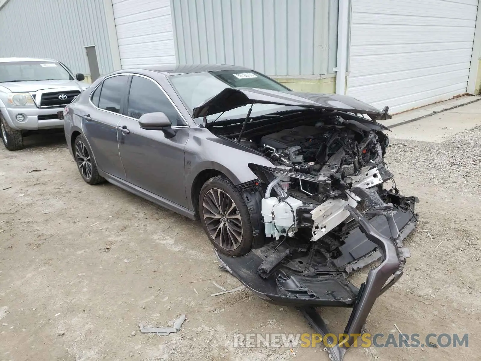1 Photograph of a damaged car 4T1B11HK5KU706860 TOYOTA CAMRY 2019