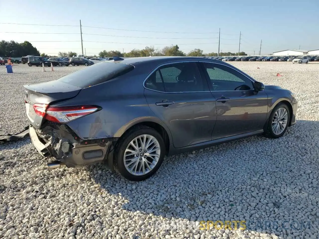 3 Photograph of a damaged car 4T1B11HK5KU722590 TOYOTA CAMRY 2019
