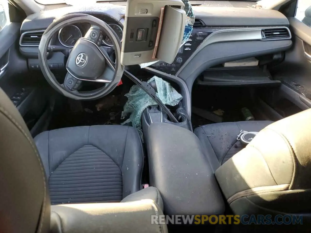 8 Фотография поврежденного автомобиля 4T1B11HK5KU726123 TOYOTA CAMRY 2019