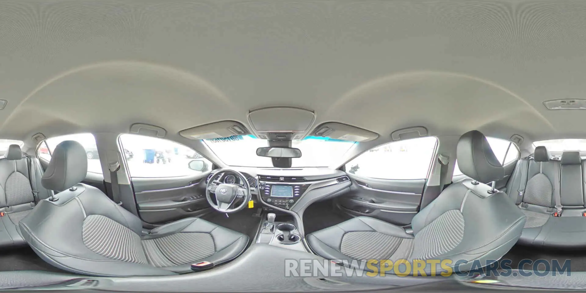 12 Photograph of a damaged car 4T1B11HK5KU729510 TOYOTA CAMRY 2019