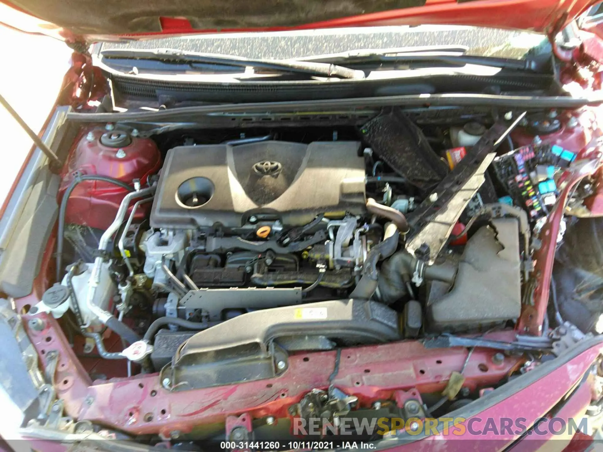 10 Photograph of a damaged car 4T1B11HK5KU738045 TOYOTA CAMRY 2019