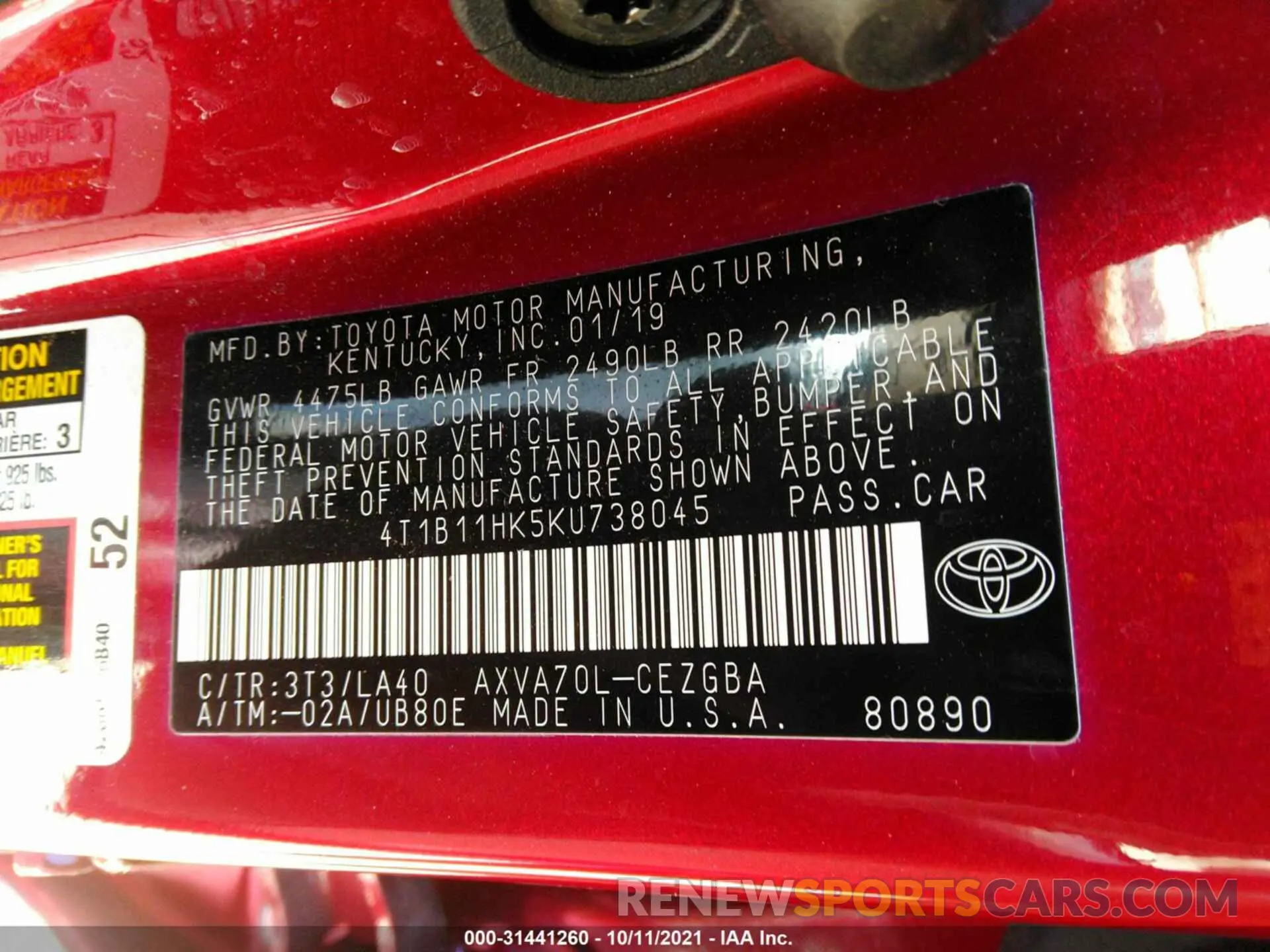 9 Photograph of a damaged car 4T1B11HK5KU738045 TOYOTA CAMRY 2019