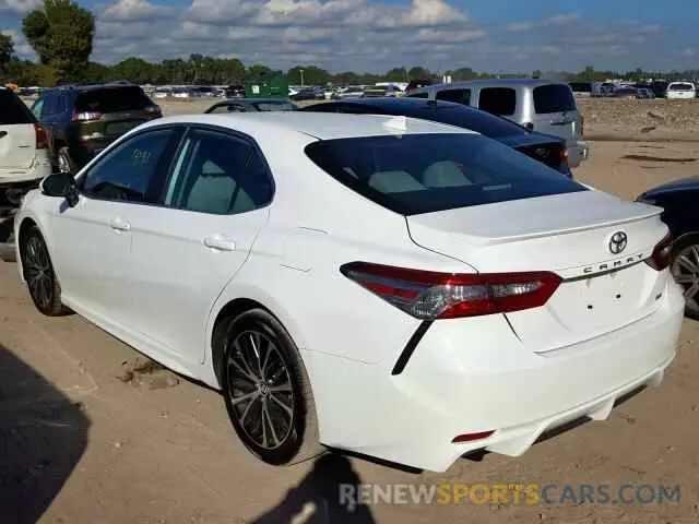 3 Photograph of a damaged car 4T1B11HK5KU740667 TOYOTA CAMRY 2019