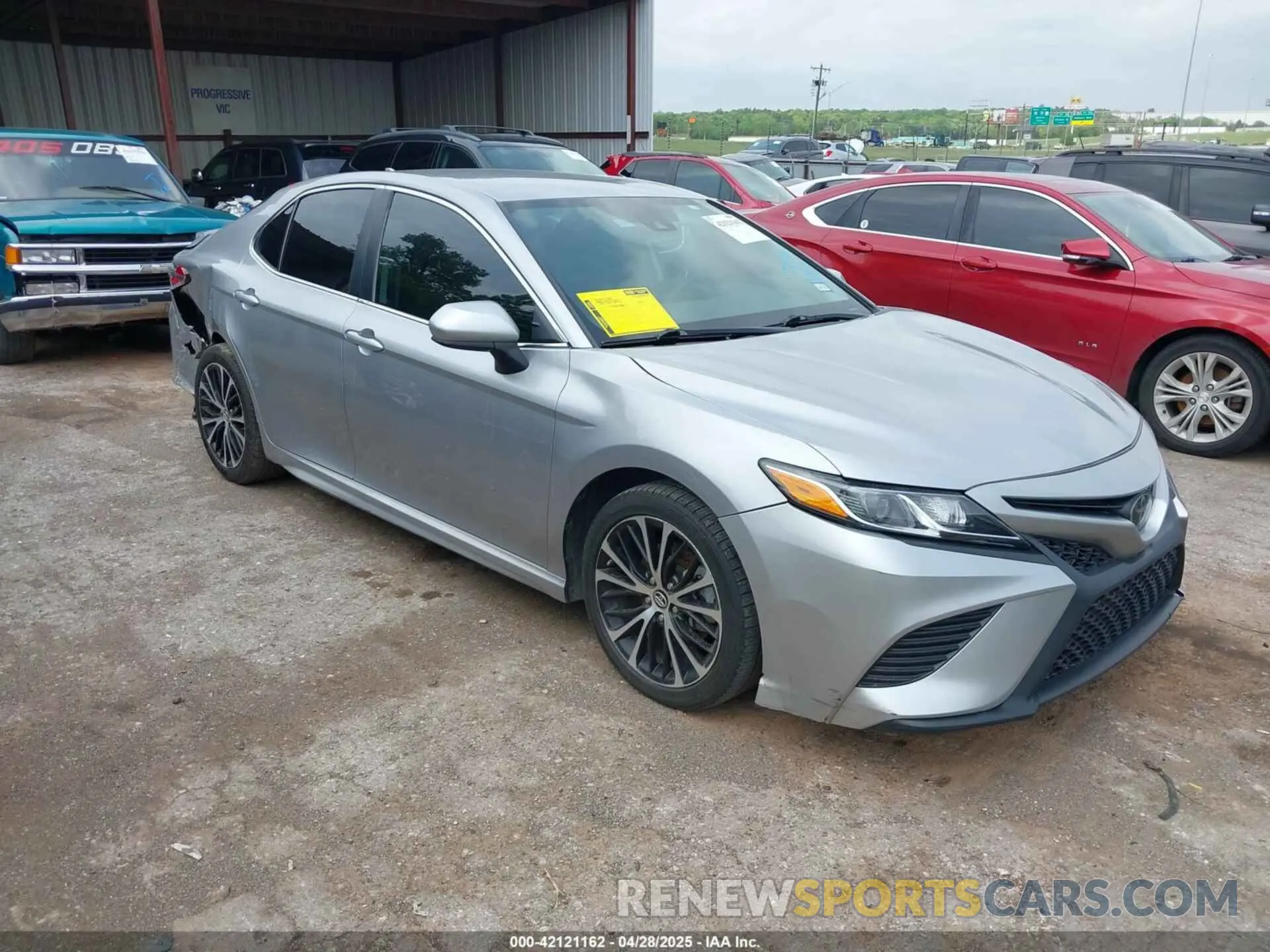 1 Фотография поврежденного автомобиля 4T1B11HK5KU744248 TOYOTA CAMRY 2019