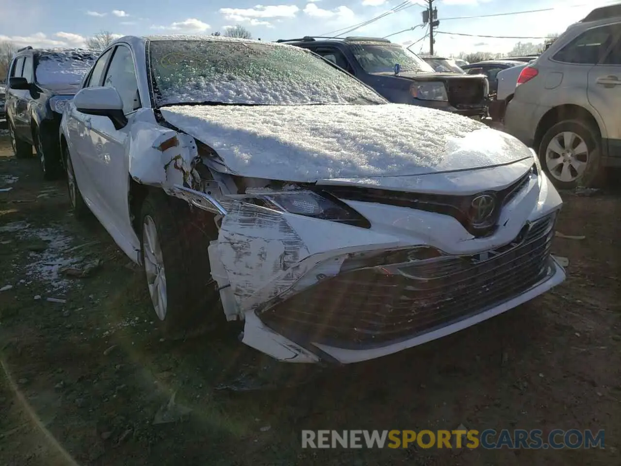 9 Photograph of a damaged car 4T1B11HK5KU744699 TOYOTA CAMRY 2019
