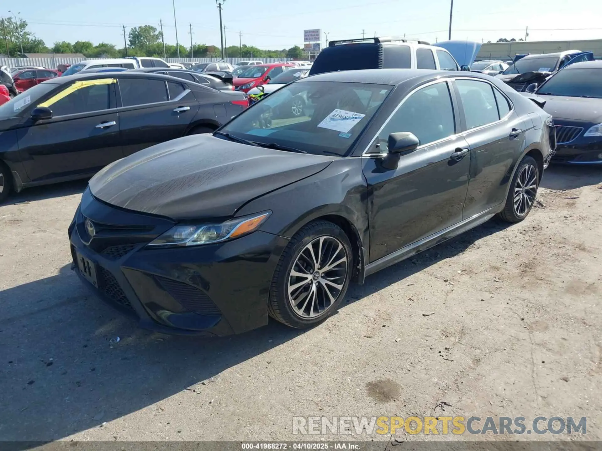 2 Фотография поврежденного автомобиля 4T1B11HK5KU746677 TOYOTA CAMRY 2019