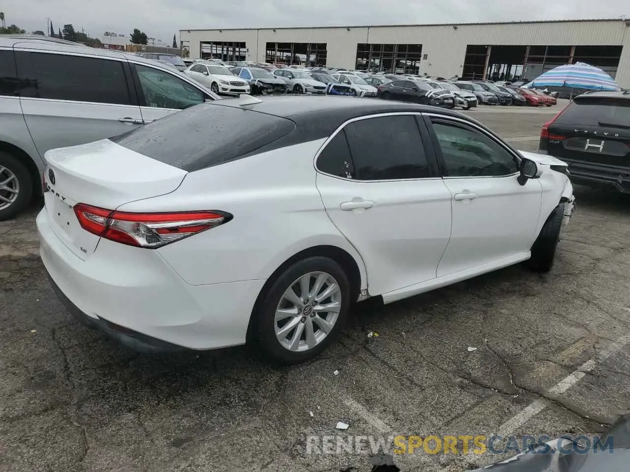 3 Photograph of a damaged car 4T1B11HK5KU757680 TOYOTA CAMRY 2019