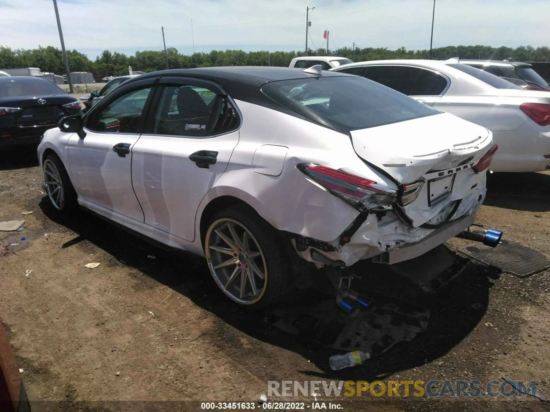 3 Photograph of a damaged car 4T1B11HK5KU764175 TOYOTA CAMRY 2019