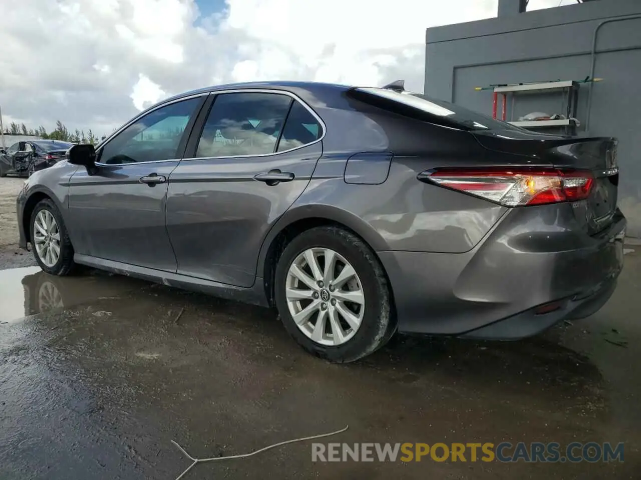 2 Photograph of a damaged car 4T1B11HK5KU767593 TOYOTA CAMRY 2019