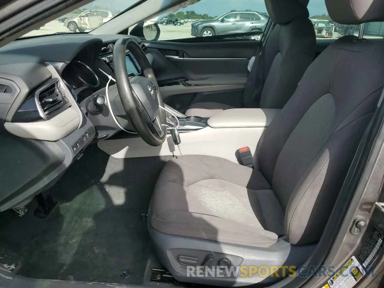 7 Photograph of a damaged car 4T1B11HK5KU767593 TOYOTA CAMRY 2019