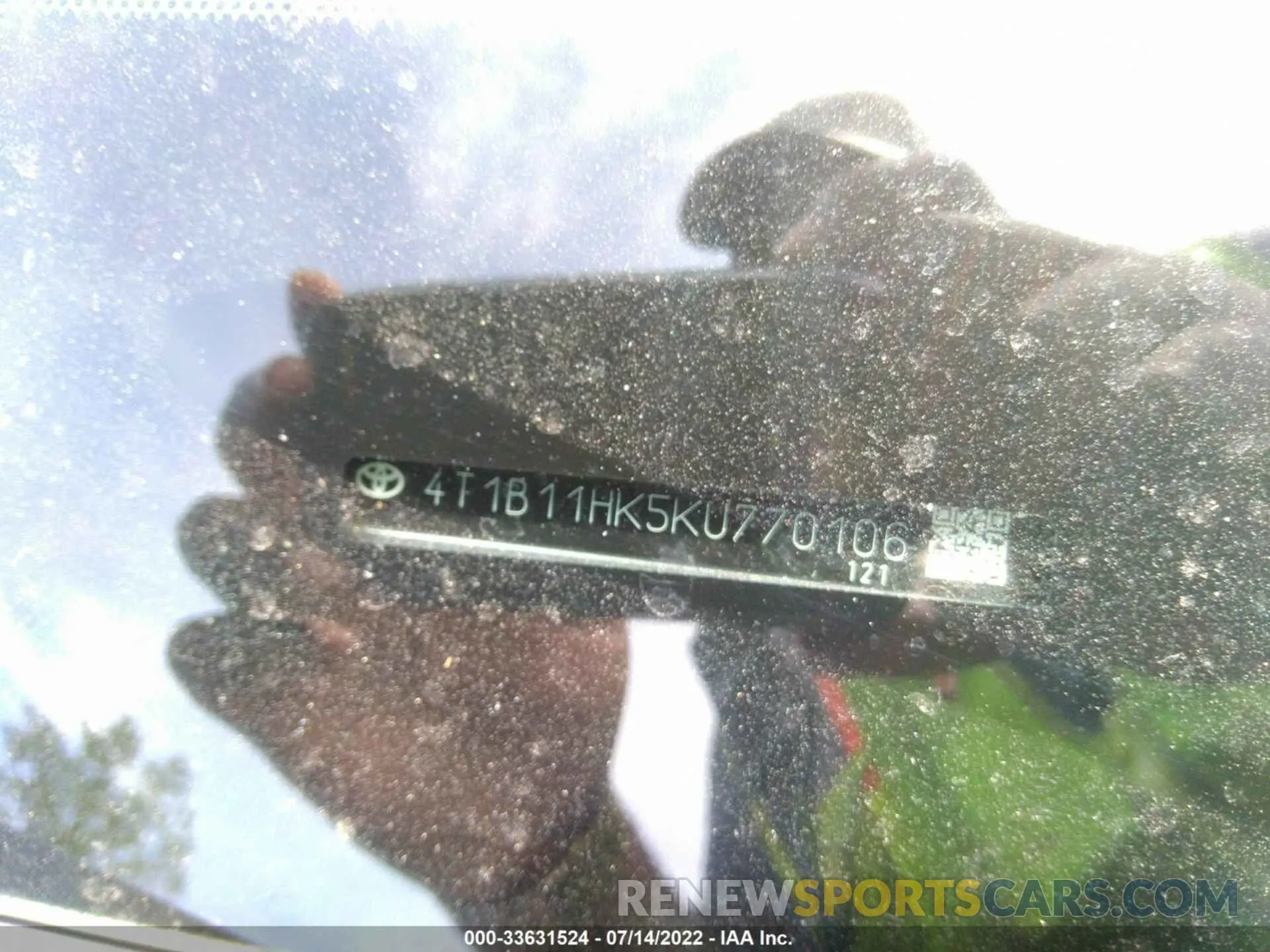 9 Photograph of a damaged car 4T1B11HK5KU770106 TOYOTA CAMRY 2019