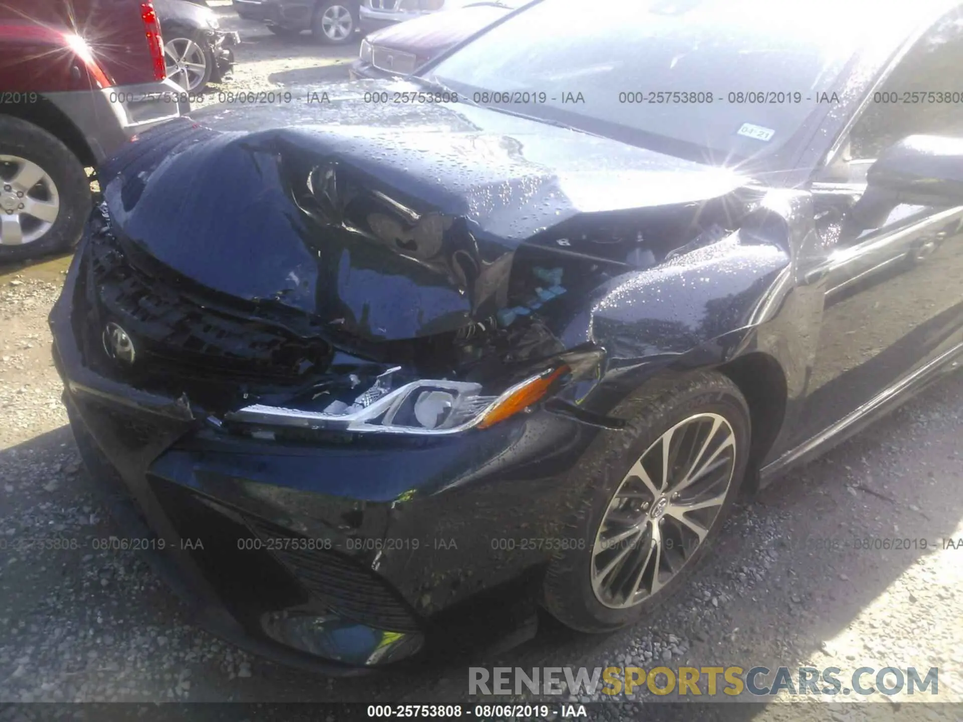 6 Photograph of a damaged car 4T1B11HK5KU773085 TOYOTA CAMRY 2019