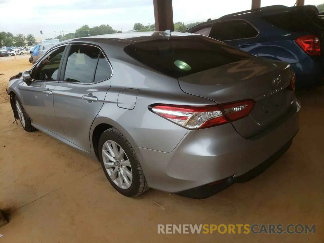 3 Photograph of a damaged car 4T1B11HK5KU777394 TOYOTA CAMRY 2019
